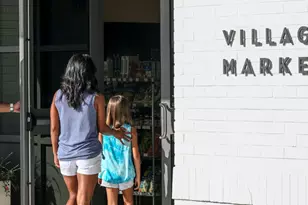 1625 Rolling Heights Ln, Fort Worth, TX 76008 - Photo 7