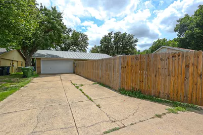 4222 Foliage Drive, Garland, TX 75043 - Photo 17