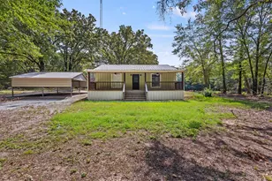 720 Co Rd 2220, Ivanhoe, TX 75447 - Photo 1