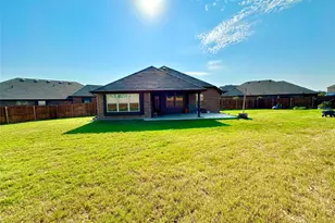 246 Ovaletta Dr, Justin, TX 76247 - Photo 15