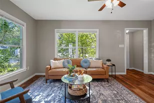 1201 W 11th St, McGregor, TX 76657 - Photo 5