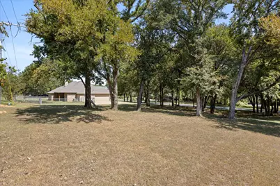 7707 Ravenswood Road, Granbury, TX 76049 - Photo 39