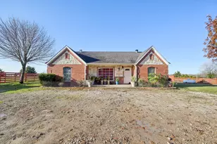 2750 Nolan Rd, Ferris, TX 75125 - Photo 3