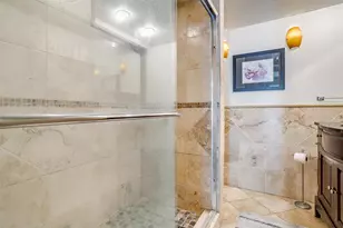 2710 Douglas Ave, Dallas, TX 75219 - Photo 27