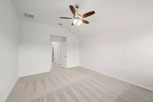 1184 Oak Spring Dr, Burleson, TX 76028 - Photo 19