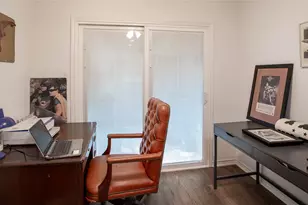 2521 Stanford Ct, Carrollton, TX 75006 - Photo 7