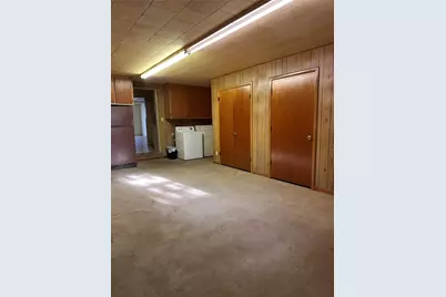 421 N 3rd Street, Jacksboro, TX 76458 - Photo 13