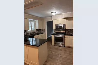 421 N 3rd Street, Jacksboro, TX 76458 - Photo 29