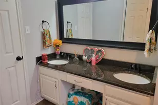 5565 Preston Oaks Rd, Dallas, TX 75254 - Photo 11