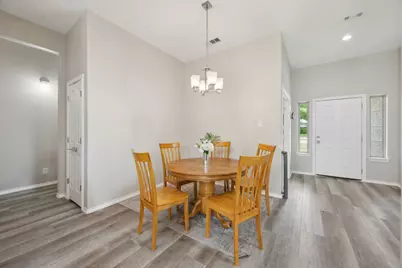 1122 Alicia Lane, Lancaster, TX 75134 - Photo 9