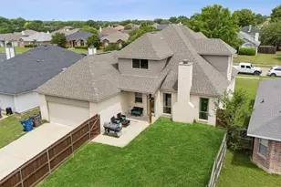 1122 Alicia Ln, Lancaster, TX 75134 - Photo 29