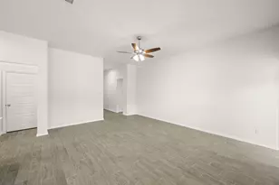 2629 Streamside, Burleson, TX 76028 - Photo 11