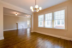 2837 Hemphill St, Fort Worth, TX 76110 - Photo 9