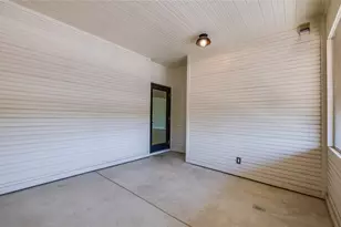 2837 Hemphill St, Fort Worth, TX 76110 - Photo 29