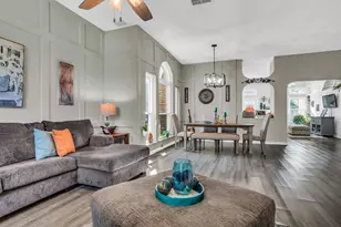 423 Clayton St, Grand Prairie, TX 75052 - Photo 5