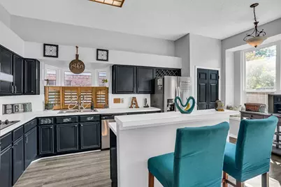 423 Clayton Street, Grand Prairie, TX 75052 - Photo 13