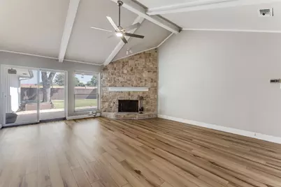 3909 Saddlehead Drive, Plano, TX 75075 - Photo 7