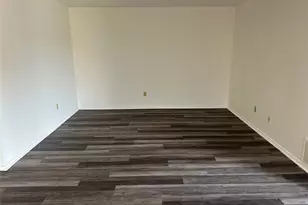 6737 Glenbrook Ln, Fort Worth, TX 76133 - Photo 13