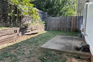 6737 Glenbrook Ln, Fort Worth, TX 76133 - Photo 9