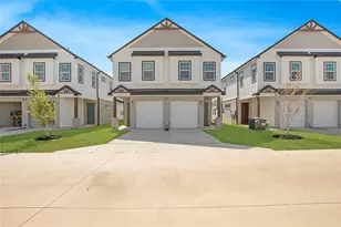 1319 W Main St, Gun Barrel City, TX 75156 - Photo 1