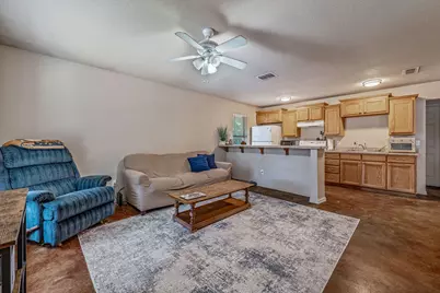 490 S Graham Street, Stephenville, TX 76401 - Photo 3