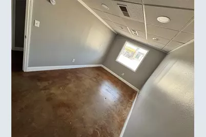 121 W Main Street, Quinlan, TX 75474 - Photo 5