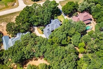 3904 Hidden Trail, Flower Mound, TX 75022 - Photo 3