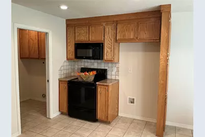 5209 Foxhill Road, Temple, TX 76502 - Photo 9