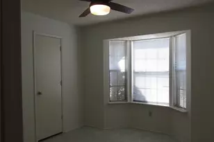 2614 Carrington Ln, Grand Prairie, TX 75052 - Photo 23