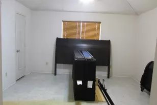 2614 Carrington Ln, Grand Prairie, TX 75052 - Photo 17