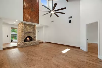 2011 Riverforest Drive, Arlington, TX 76017 - Photo 7