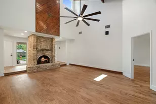 2011 Riverforest Dr, Arlington, TX 76017 - Photo 7