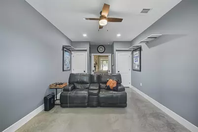 610 Doaks Drive, Runaway Bay, TX 76426 - Photo 11