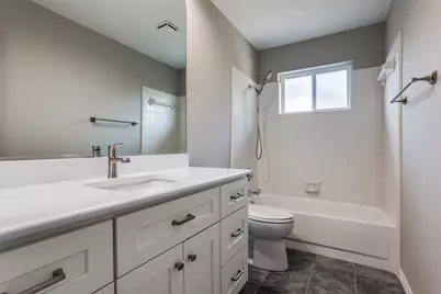 1016 Ledgemont Drive, Plano, TX 75025 - Photo 17