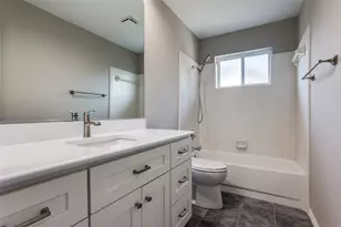 1016 Ledgemont Dr, Plano, TX 75025 - Photo 17