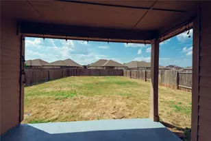 13204 Tower Ln, Crowley, TX 76036 - Photo 9