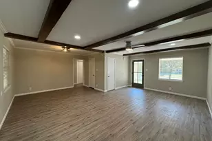 2624 Woodlawn Dr, Ennis, TX 75119 - Photo 3