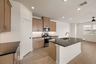 2536 Red Tailed Hawk Ln, McKinney, TX 75071 - Photo 11