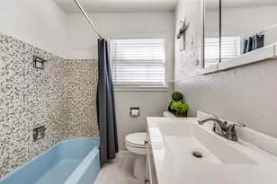 909 Coffield St, Bowie, TX 76230 - Photo 21