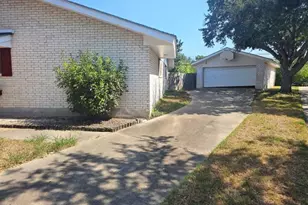 4726 Champions Dr, Corpus Christi, TX 78413 - Photo 5