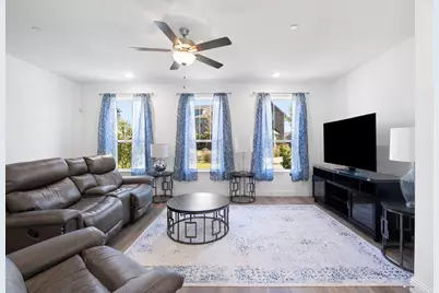 4335 Fall Blossom Drive, Arlington, TX 76005 - Photo 11