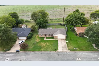 5708 Lynn Street, Greenville, TX 75402 - Photo 7