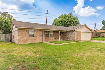 5708 Lynn Street, Greenville, TX 75402 - Photo 5