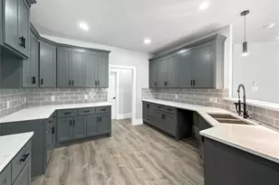 2130 Kathleen Ave, Dallas, TX 75216 - Photo 13