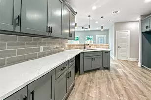 2130 Kathleen Ave, Dallas, TX 75216 - Photo 11