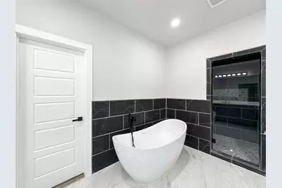 2130 Kathleen Avenue, Dallas, TX 75216 - Photo 29