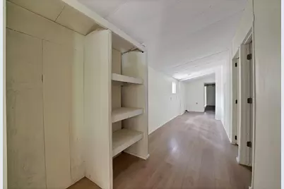 2916 E Briarwood Street, Granbury, TX 76048 - Photo 13