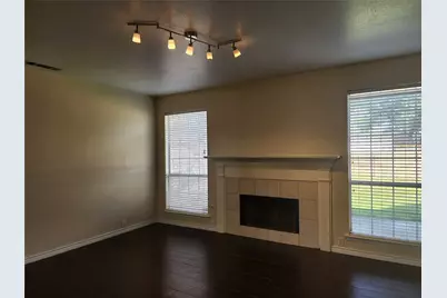 3445 Danbury Lane, Plano, TX 75074 - Photo 9