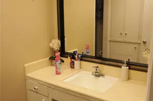 2809 Linden Lea, Irving, TX 75061 - Photo 7