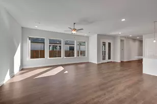 2075 Emerald Grove Dr, Arlington, TX 76005 - Photo 23